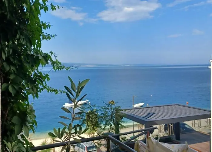 Babilo 1 公寓 奥米什