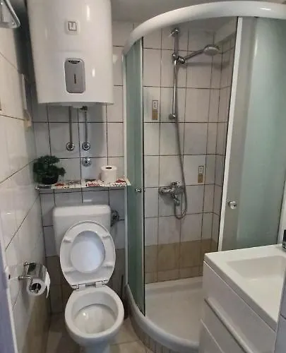 Babilo 1 * 奥米什